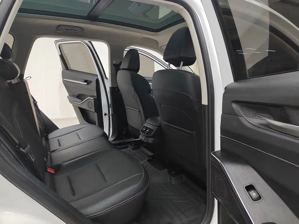 Haval Haval H6 New Energy 2023 DHT-PHEV 110KM Changxing Edition 2024 - thumbnail 7