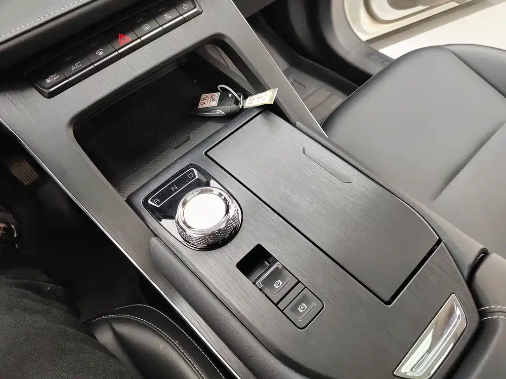 Haval Haval H6 New Energy 2023 DHT-PHEV 110KM Changxing Edition 2024 - thumbnail 13