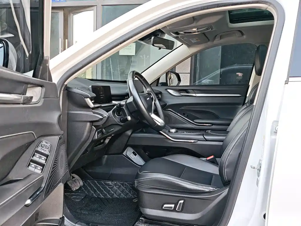 Haval Haval H6 New Energy 2023 DHT-PHEV 110KM Yue Xing Edition 2022 - thumbnail 4