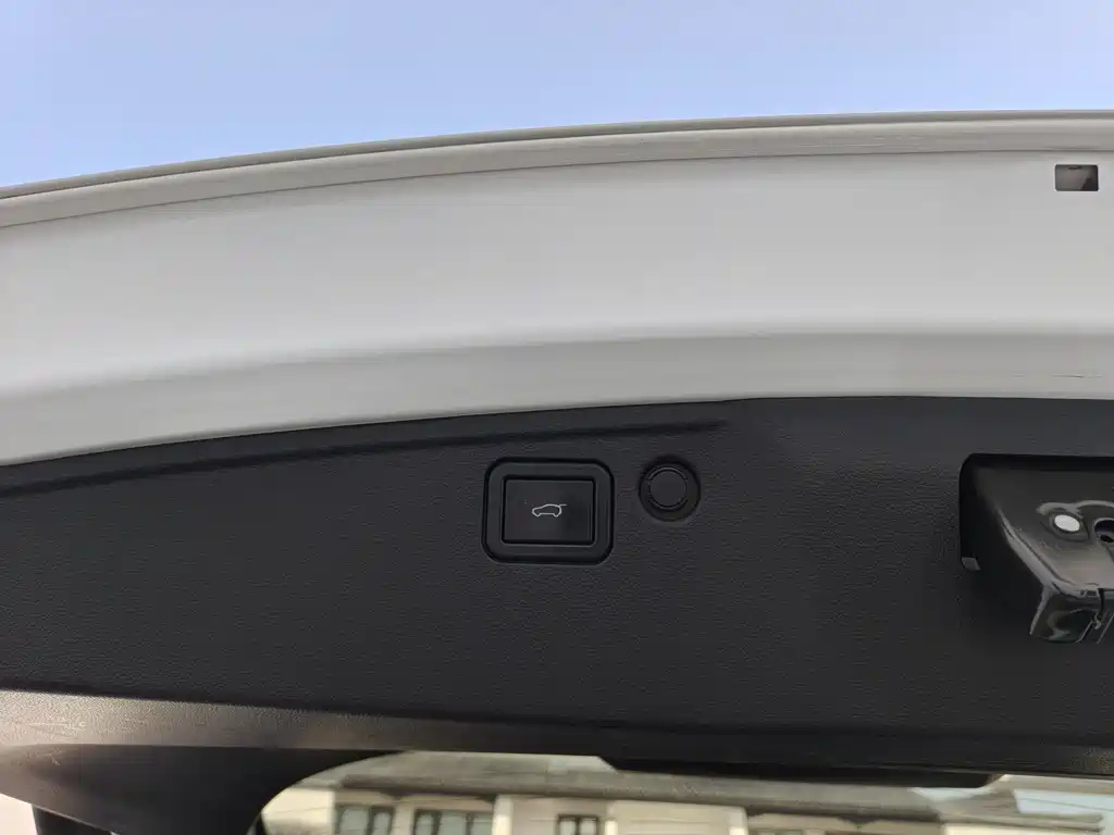 Haval Haval H6 New Energy 2023 DHT-PHEV 110KM Changxing Edition 2023 - thumbnail 22
