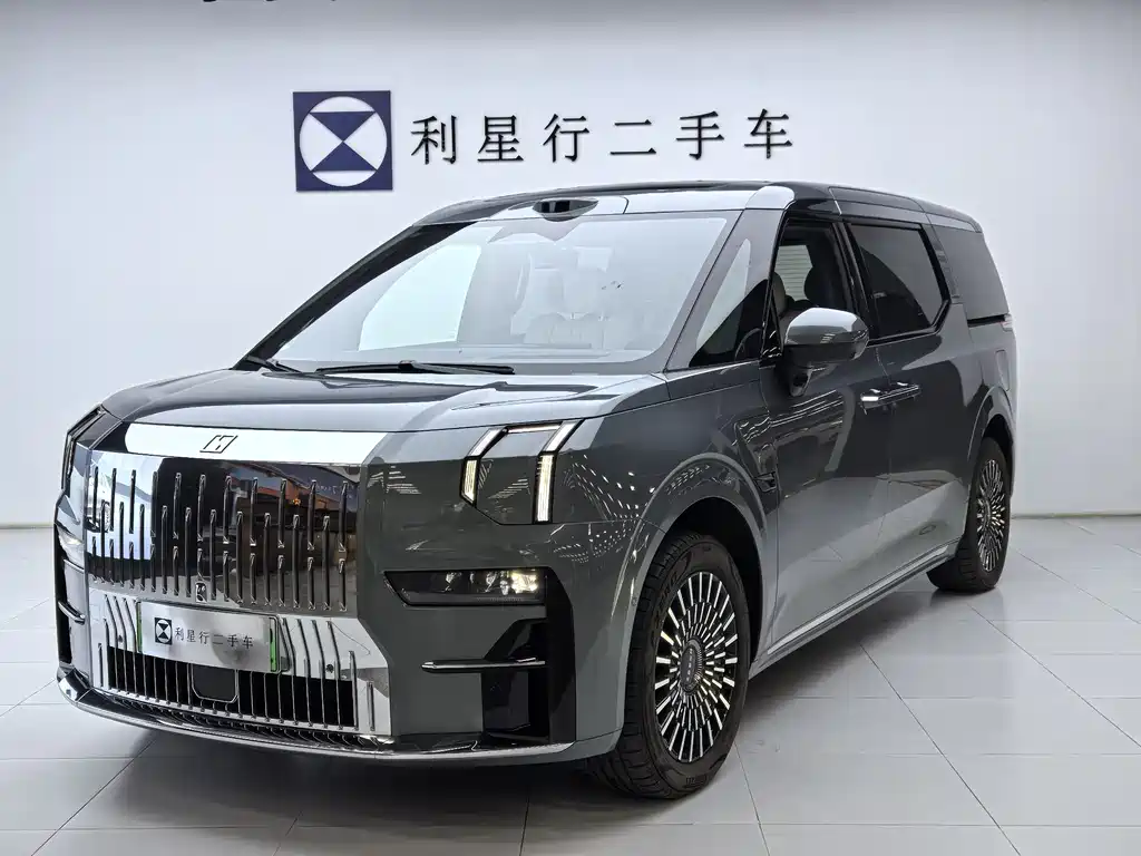 Zeekr Zeekr 009 2024 Six-Seat Executive Edition AWD 108kWh 2025