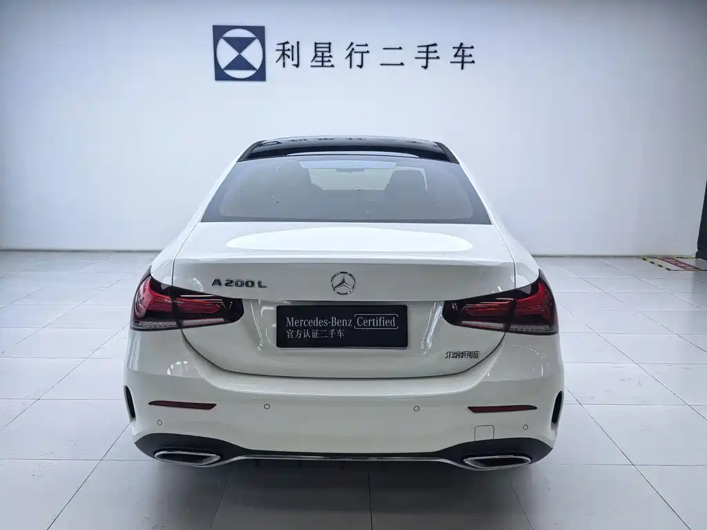 Mercedes-Benz Mercedes-Benz A-Class 2022 Facelift A 200 L Sport Sedan Dynamic Model 2023 - thumbnail 13