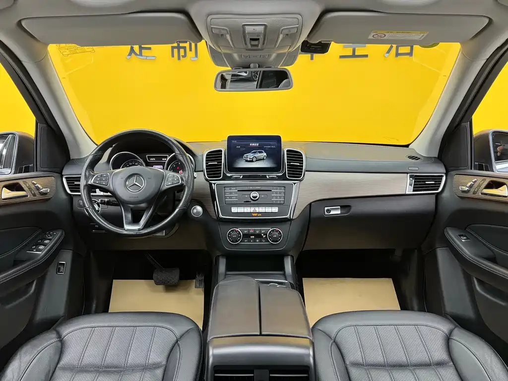Mercedes-Benz Mercedes-Benz GLE 2018 GLE 320 4MATIC Dynamic Model Premium Edition 2019 - thumbnail 9