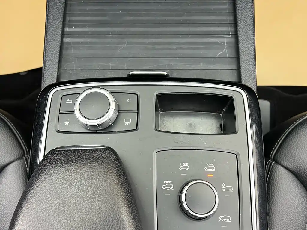 Mercedes-Benz Mercedes-Benz GLE 2018 GLE 320 4MATIC Dynamic Model Premium Edition 2019 - thumbnail 14