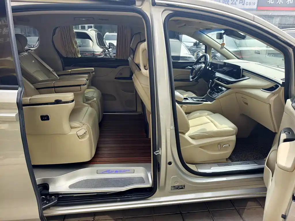 Buick Buick GL8 2022 ES Landmark 653T Premium Edition 2022 - thumbnail 13
