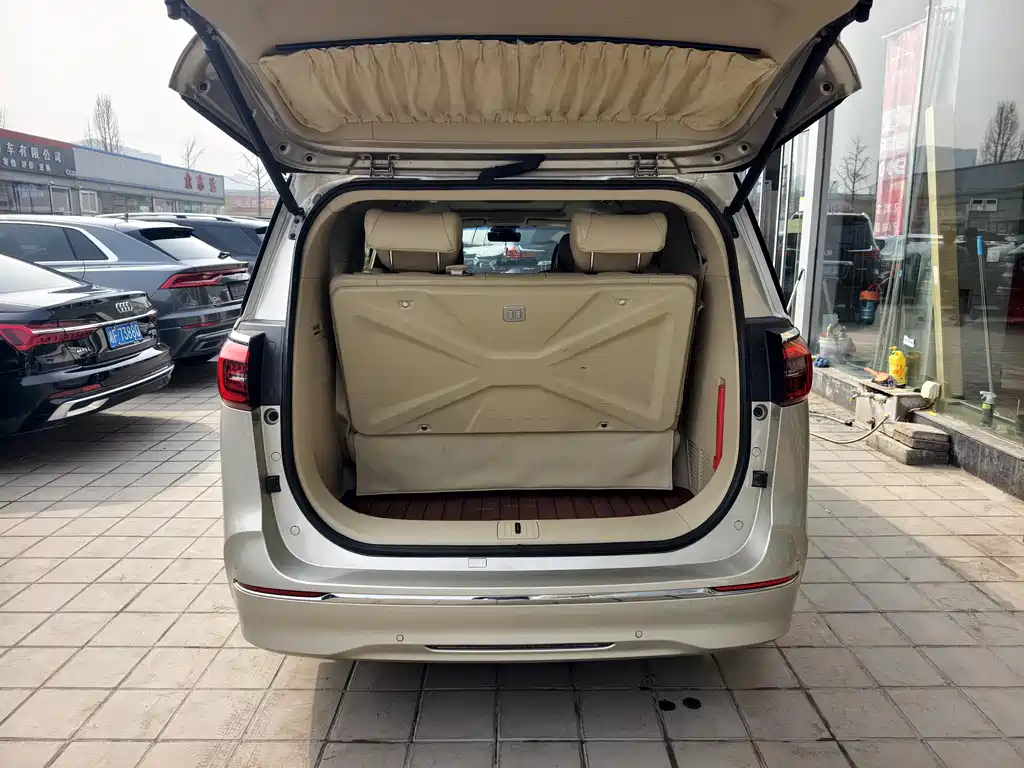 Buick Buick GL8 2022 ES Landmark 653T Premium Edition 2022 - thumbnail 16