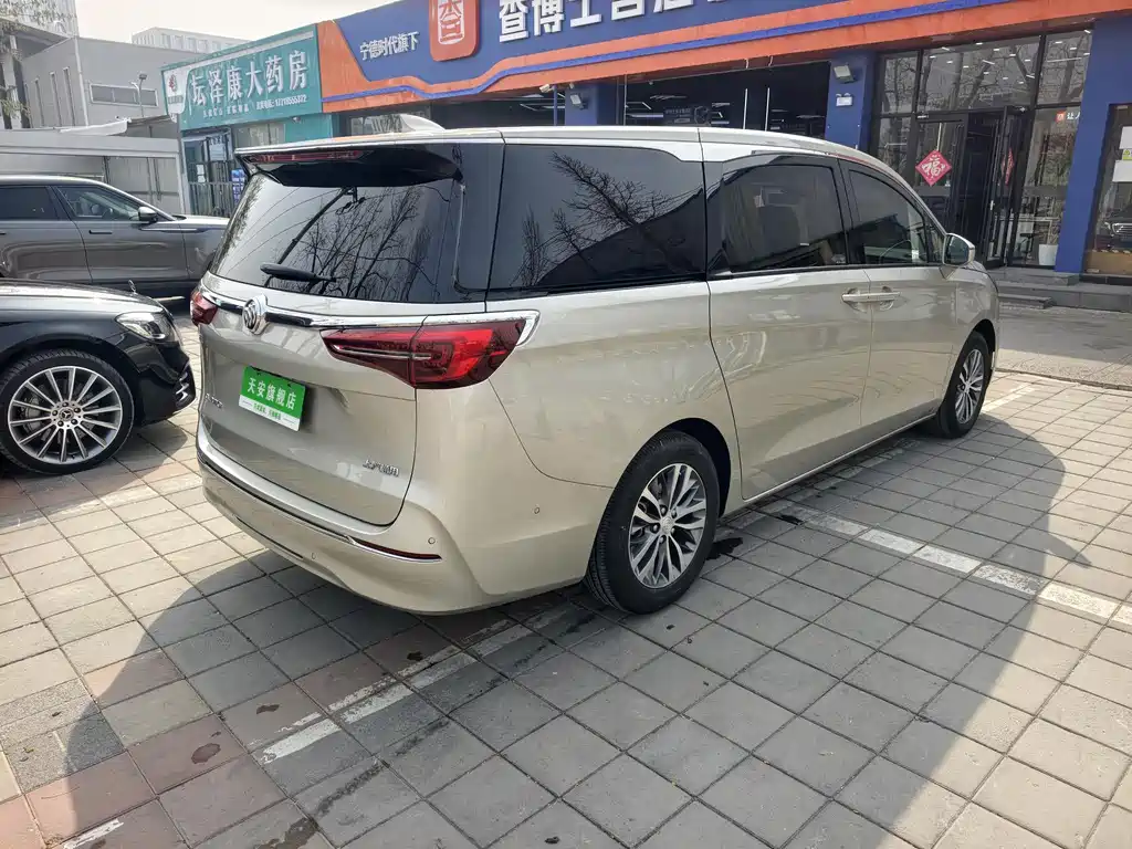 Buick Buick GL8 2022 ES Landmark 653T Premium Edition 2022 - thumbnail 18