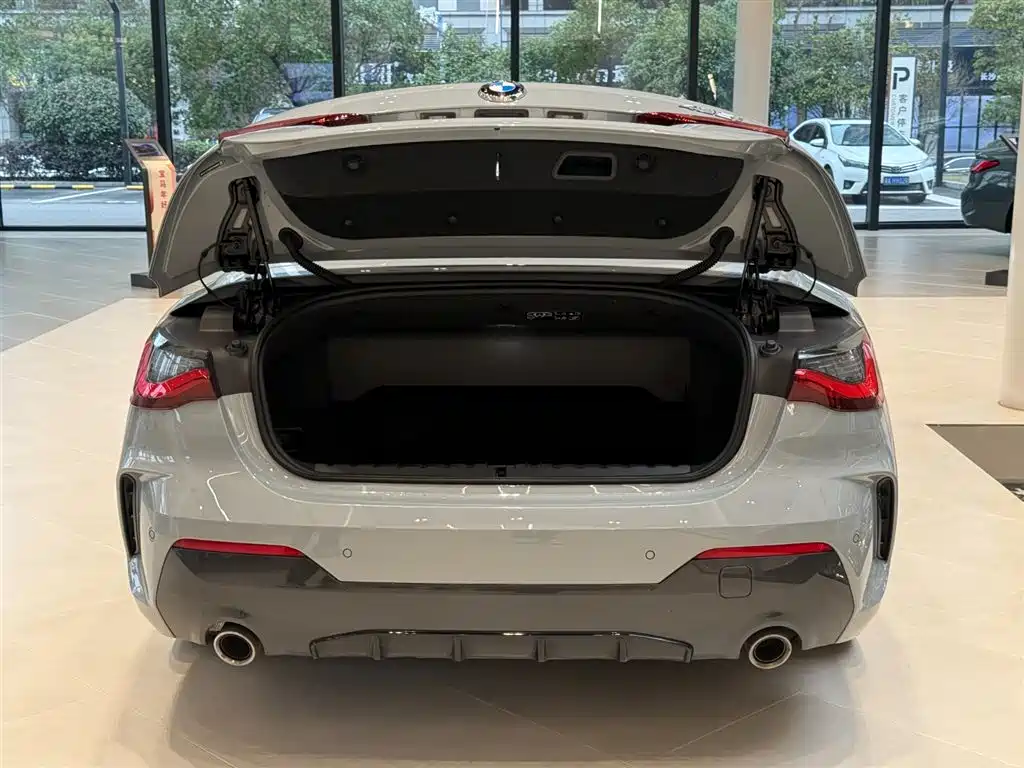 BMW BMW 4 Series 2024 425i Convertible M Sport Package 2024 - thumbnail 8