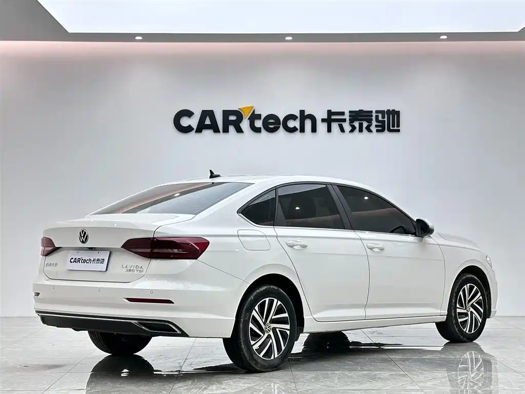 Volkswagen Lavida 2022 280TSI DSG Comfort Edition 2023 - thumbnail 5