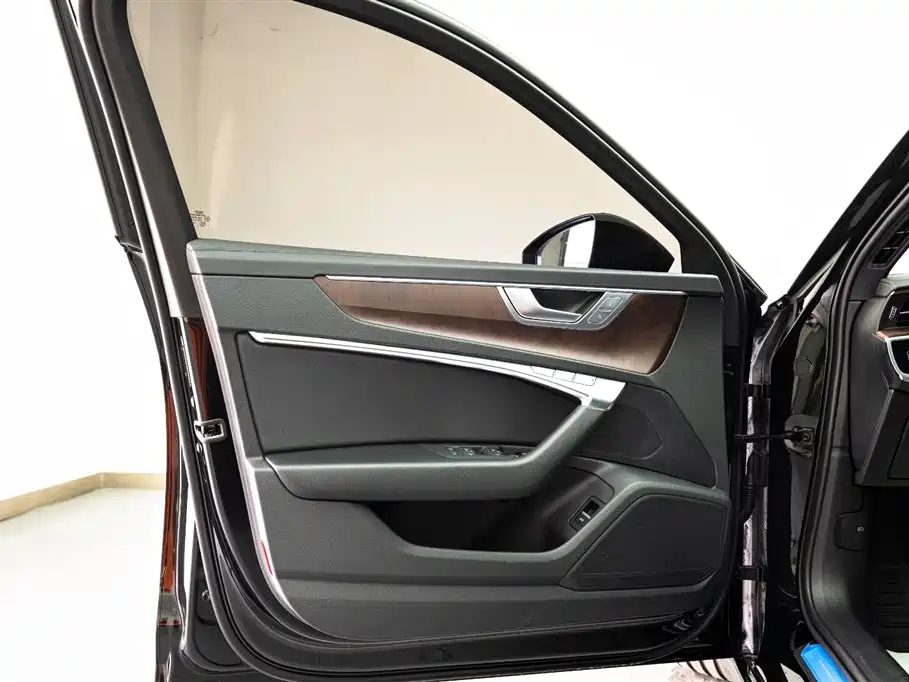 Audi Audi A6L 2023 45 TFSI quattro Premium Dynamic Edition 2023 - thumbnail 10