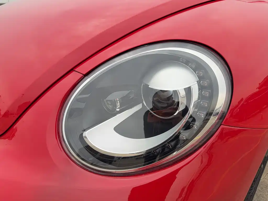 Volkswagen Volkswagen Beetle 2018 180TSI Obsidian Special Edition 2018 - thumbnail 17