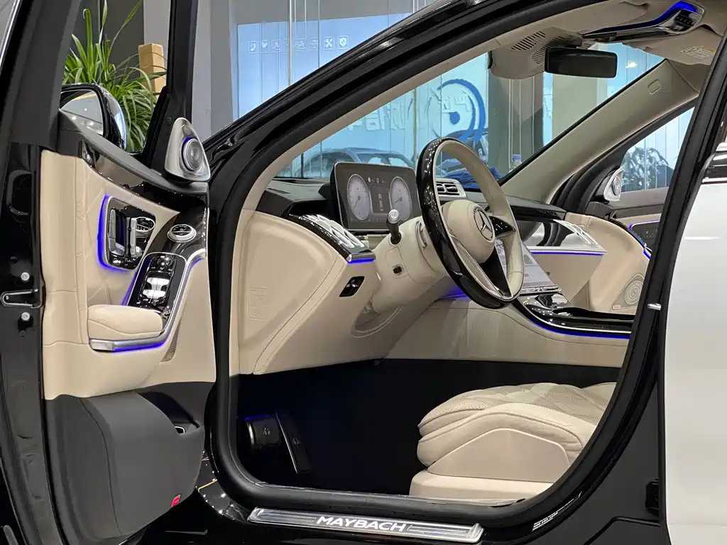 Mercedes-Benz Maybach S-Class 2023 S 480 4MATIC 2023 - thumbnail 3