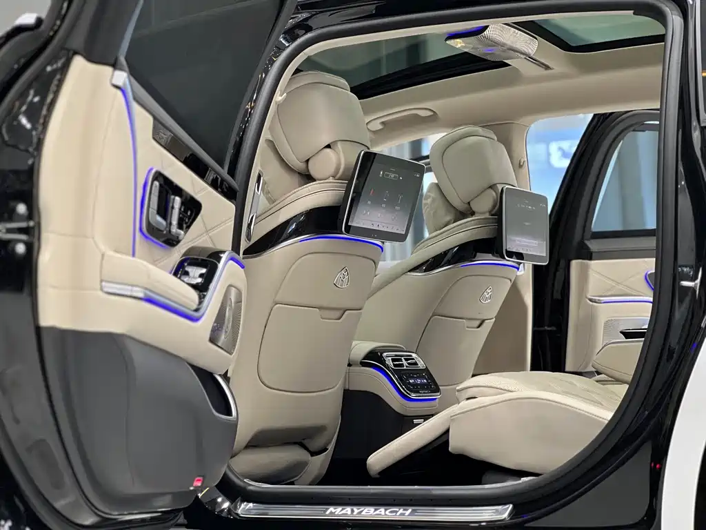 Mercedes-Benz Maybach S-Class 2023 S 480 4MATIC 2023 - thumbnail 4