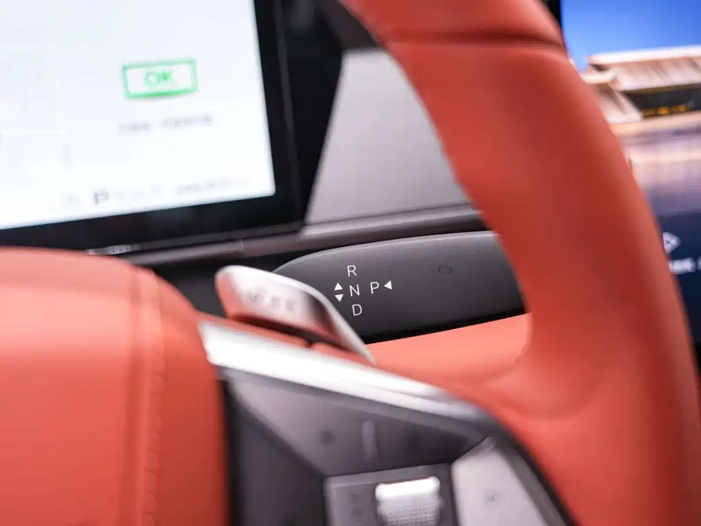 BYD Tang L 2025 DM 200KM AWD LiDAR Flagship Model 2025 - thumbnail 12