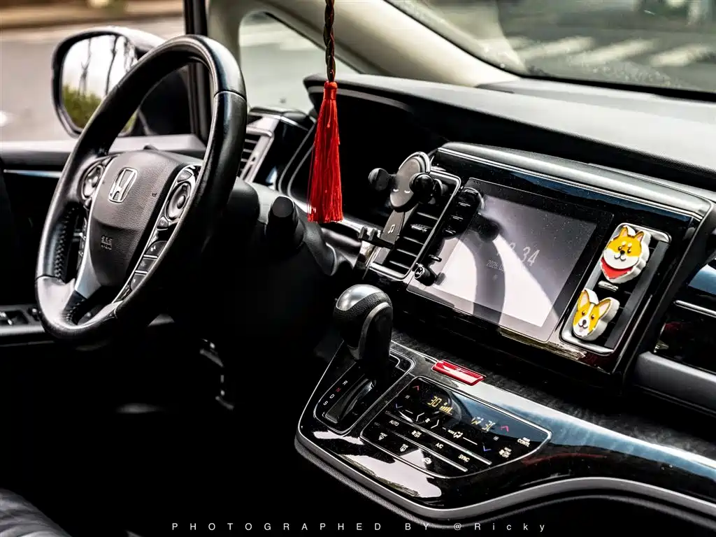 Honda Elise 2019 2.0L Hybrid Luxury Edition 2021 - thumbnail 7