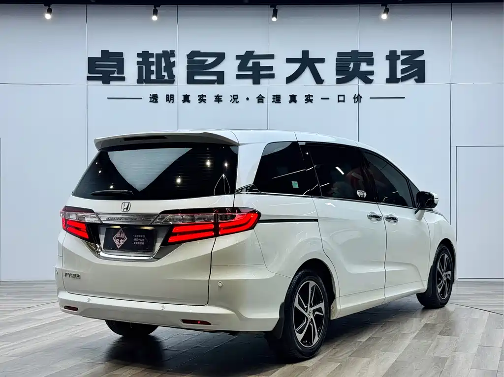 Honda Honda Odyssey 2017 2.4L Luxury Edition 2018 - thumbnail 7