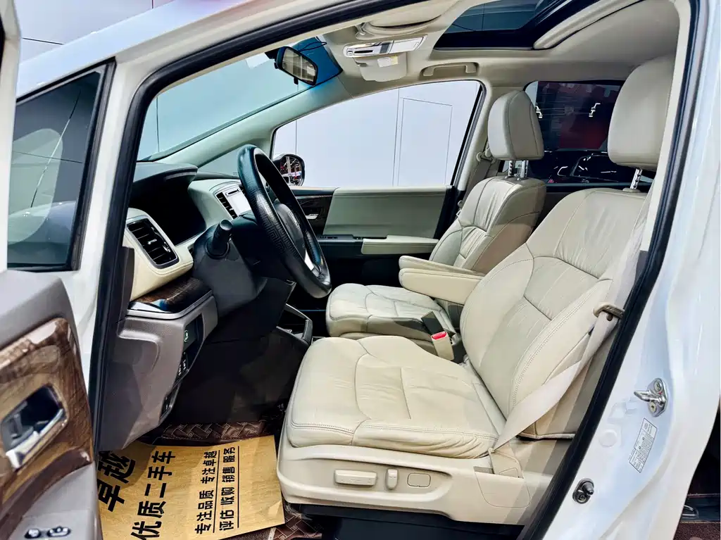 Honda Honda Odyssey 2017 2.4L Luxury Edition 2018 - thumbnail 9