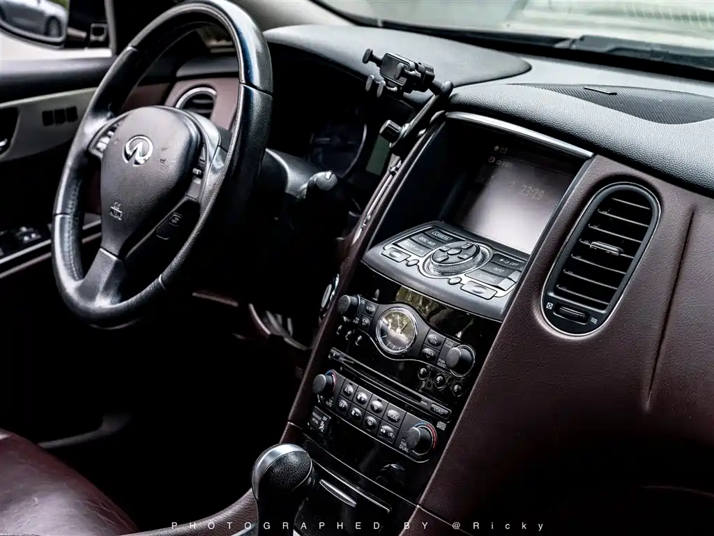 Infiniti Infiniti QX50 Import 2013 2.5L FWD Elegant Edition 2013 - thumbnail 6