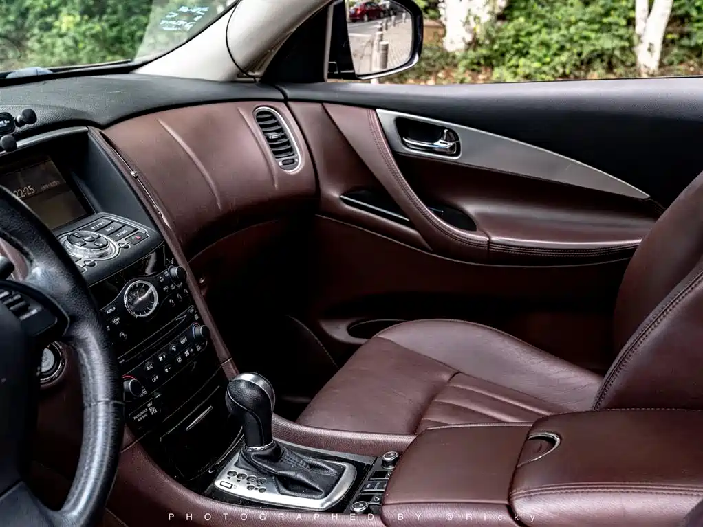 Infiniti Infiniti QX50 Import 2013 2.5L FWD Elegant Edition 2013 - thumbnail 8