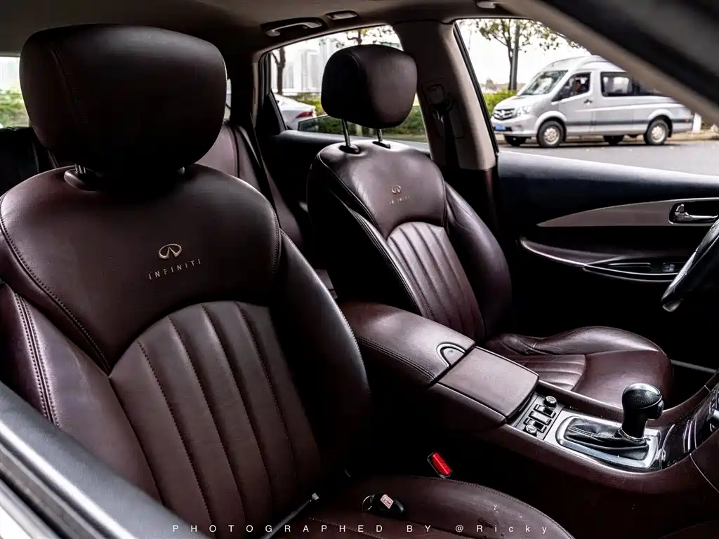 Infiniti Infiniti QX50 Import 2013 2.5L FWD Elegant Edition 2013 - thumbnail 9