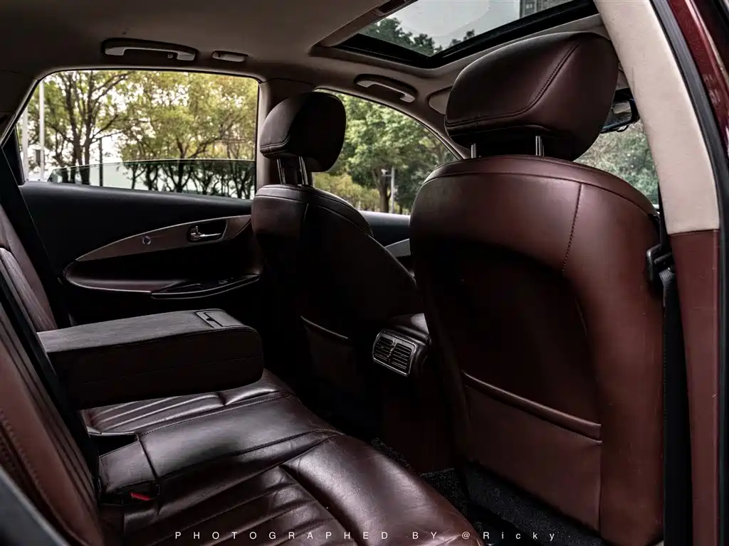 Infiniti Infiniti QX50 Import 2013 2.5L FWD Elegant Edition 2013 - thumbnail 10