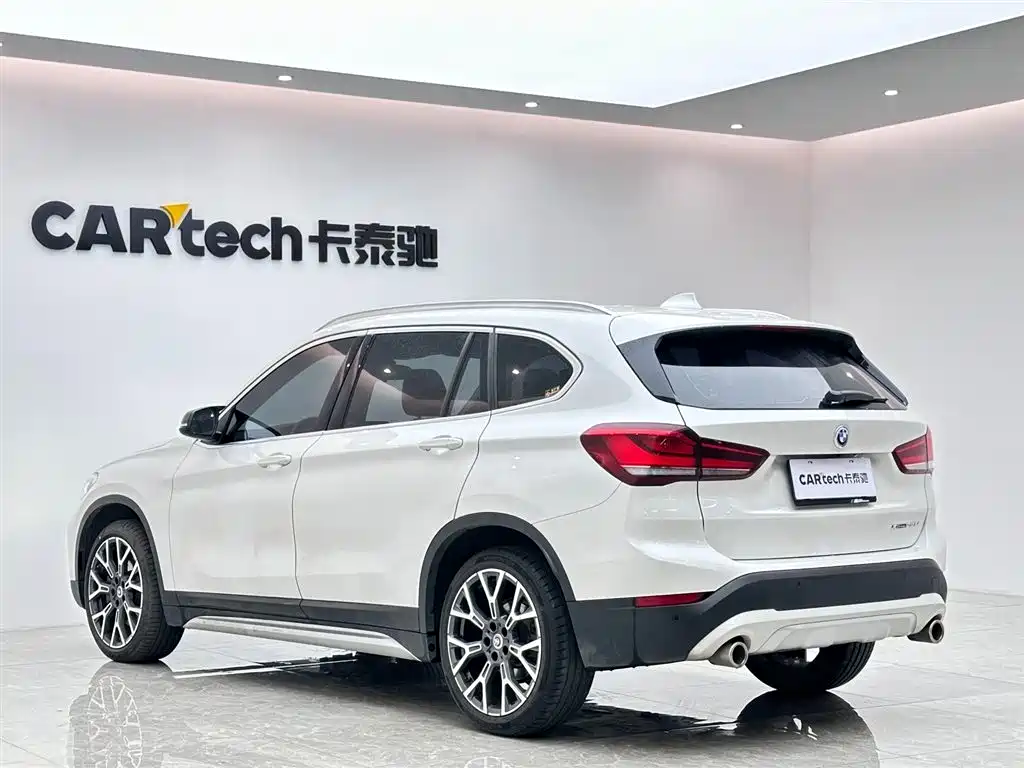 BMW BMW X1 2021 xDrive25Li Premium Model 2022 - thumbnail 3