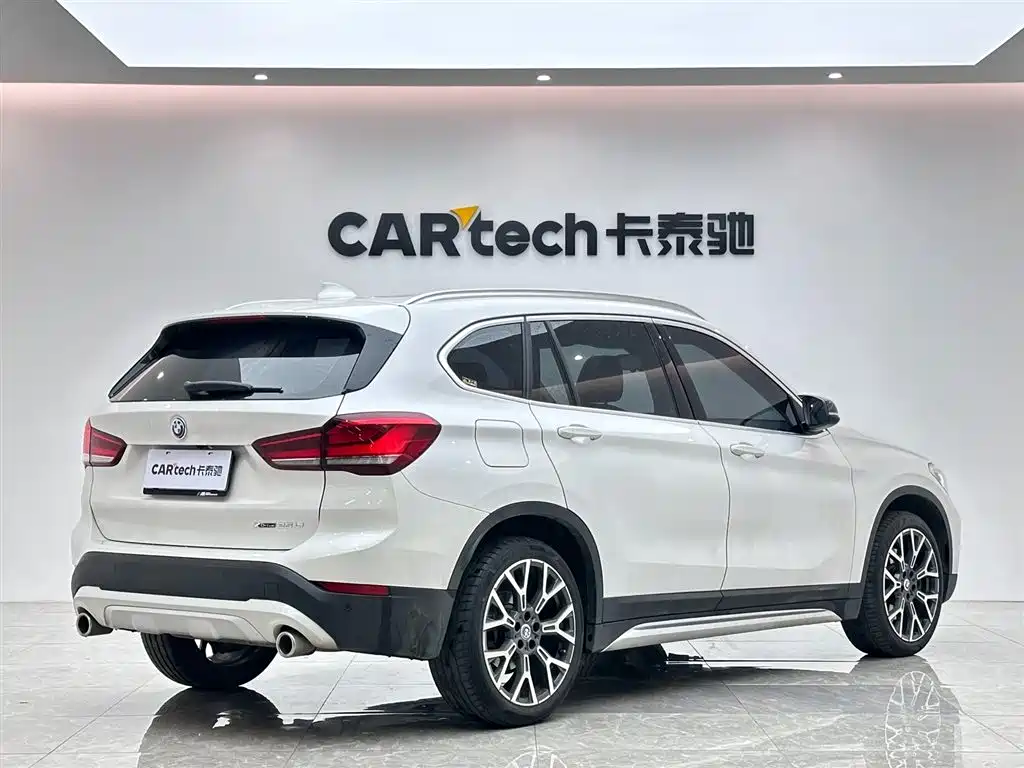BMW BMW X1 2021 xDrive25Li Premium Model 2022 - thumbnail 5