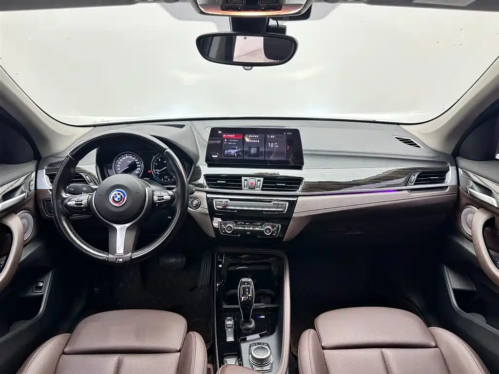 BMW BMW X1 2021 xDrive25Li Premium Model 2022 - thumbnail 10