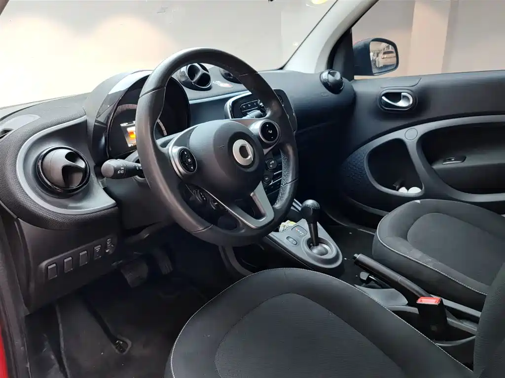 smart smart fortwo 2019 0.9T 66kW Hardtop Wind Engine Edition China VI 2019 - thumbnail 10