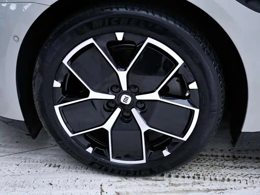 Xiaomi Auto Xiaomi SU7 2024 RWD Long Range Intelligent Driving Edition 2024 - thumbnail 10