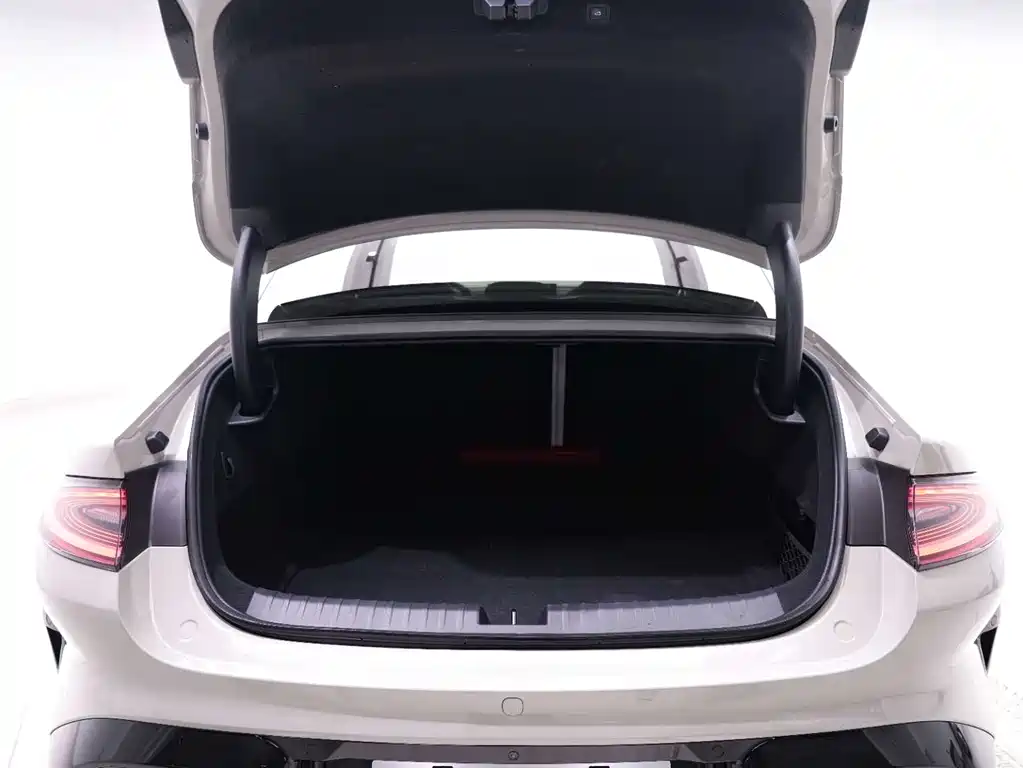 Xiaomi Auto Xiaomi SU7 2024 RWD Long Range Intelligent Driving Edition 2024 - thumbnail 15