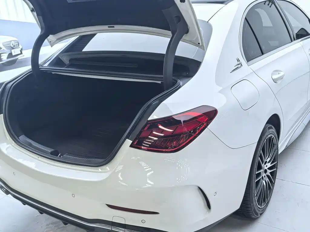 Mercedes-Benz Mercedes-Benz C-Class 2023 C 260 L Sport Edition 2023 - thumbnail 8