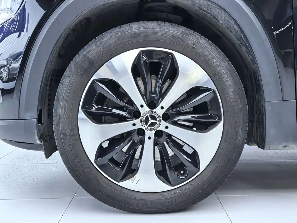 Mercedes-Benz Mercedes-Benz GLB 2023 GLB 220 Style 2023 - thumbnail 9