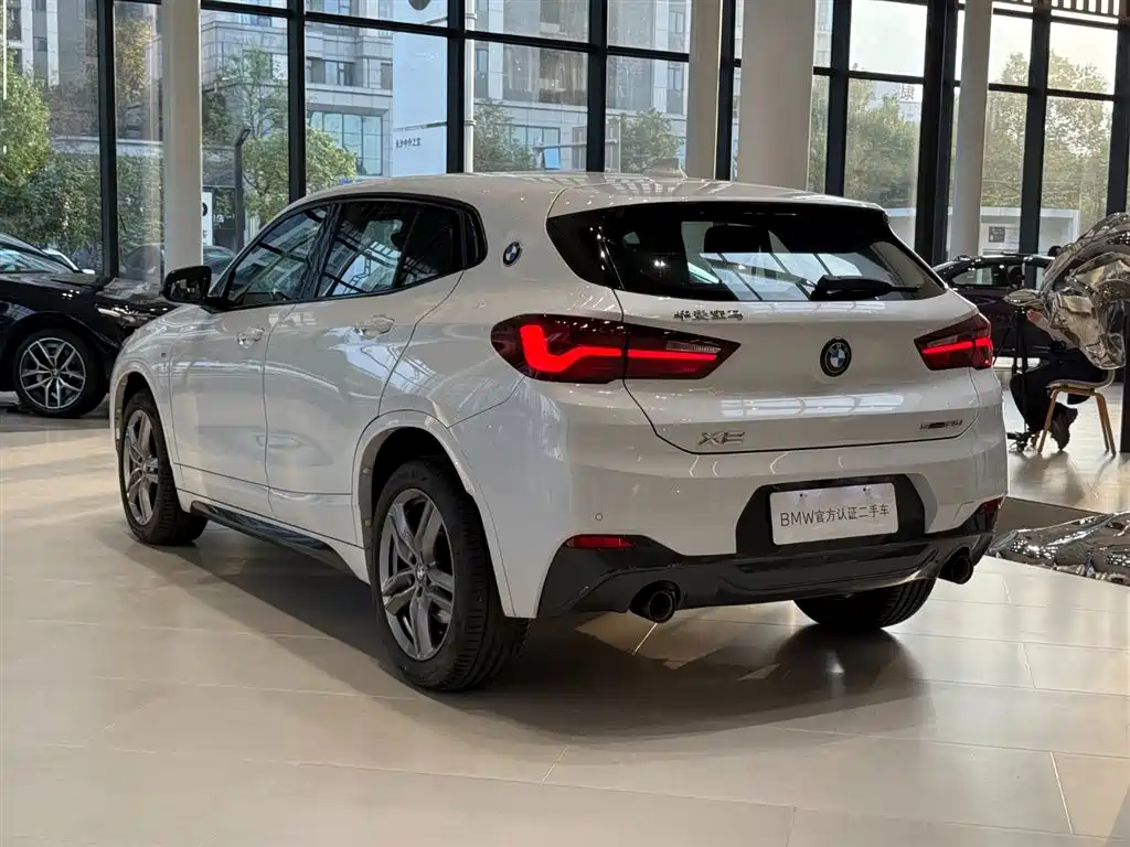 BMW BMW X2 2023 sDrive25i M Sport Shadow Edition 2024 - thumbnail 5