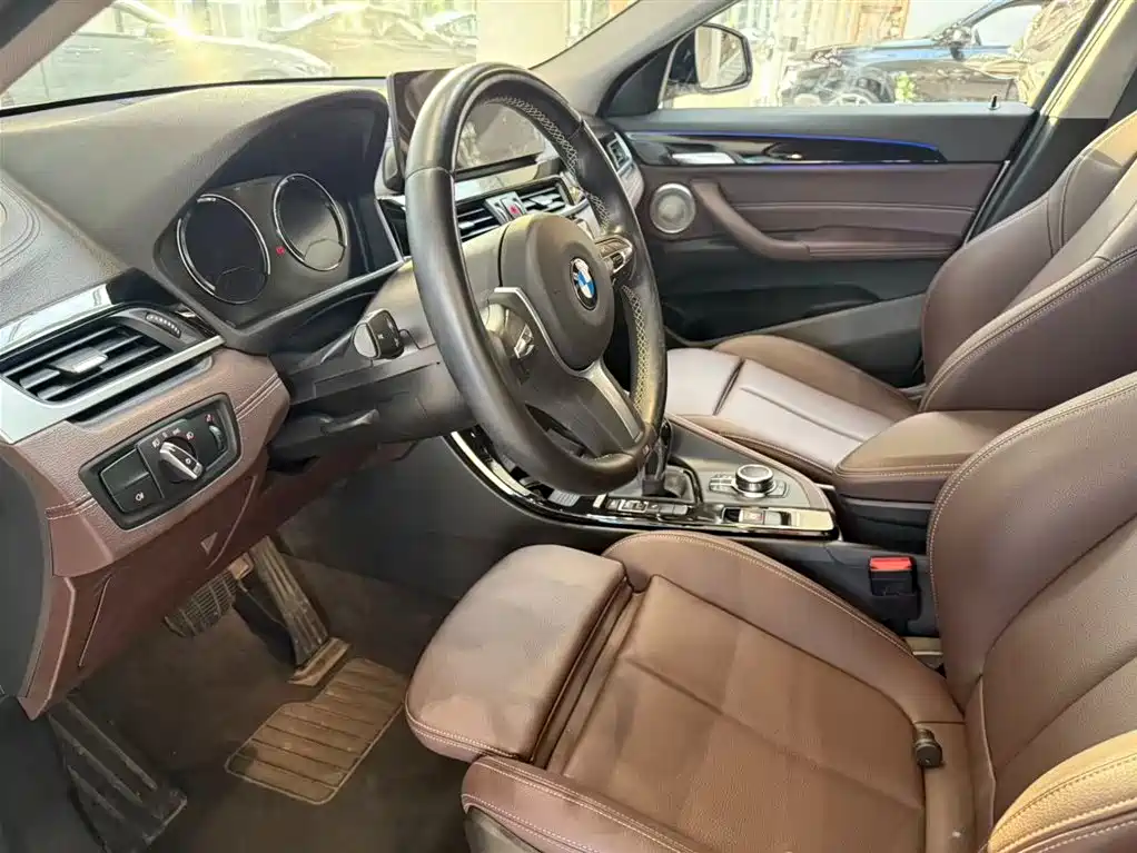 BMW BMW X2 2023 sDrive25i M Sport Shadow Edition 2024 - thumbnail 10