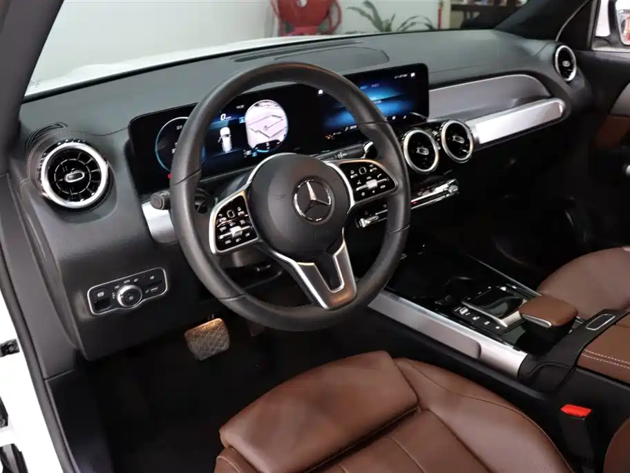 Mercedes-Benz Mercedes-Benz GLB 2022 Facelift GLB 200 Style 2022 - thumbnail 10