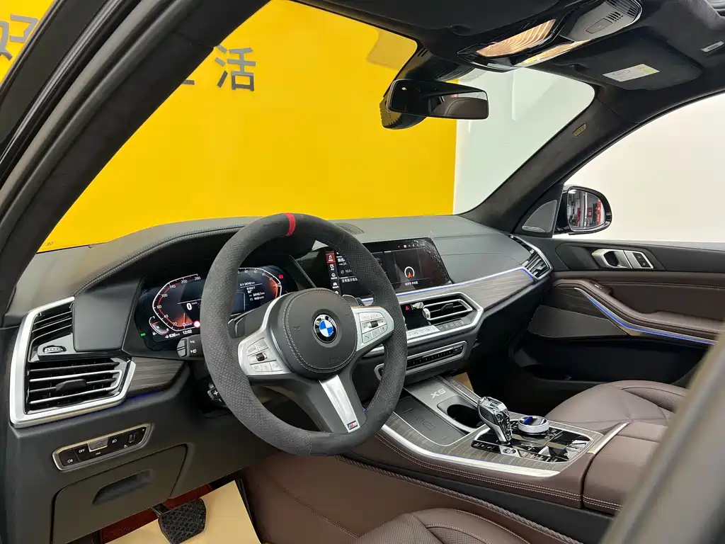 BMW BMW X5 xDrive 40Li M Sport Package 2022 Model Year 2023 - thumbnail 6