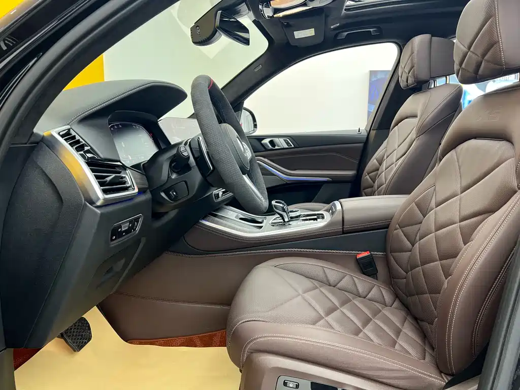 BMW BMW X5 xDrive 40Li M Sport Package 2022 Model Year 2023 - thumbnail 8