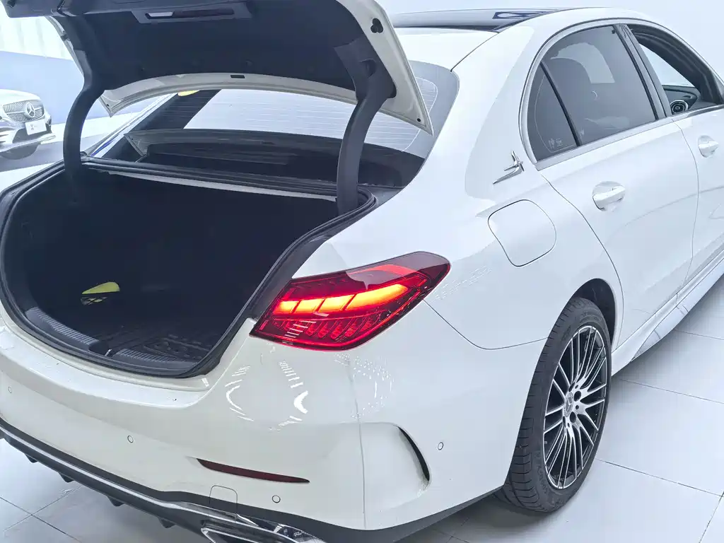 Mercedes-Benz Mercedes-Benz C-Class 2024 C 260 L Sport Edition 2024 - thumbnail 8