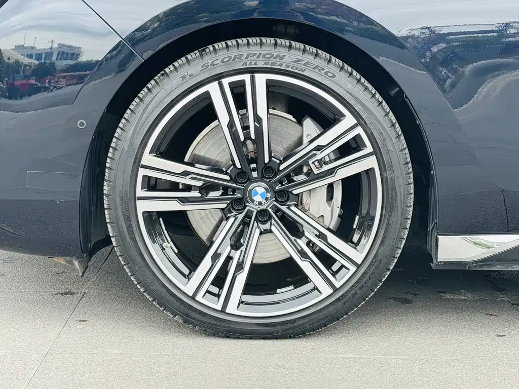 BMW BMW 7 Series 2023 740Li Leading Model M Sport Package 2023 - thumbnail 11