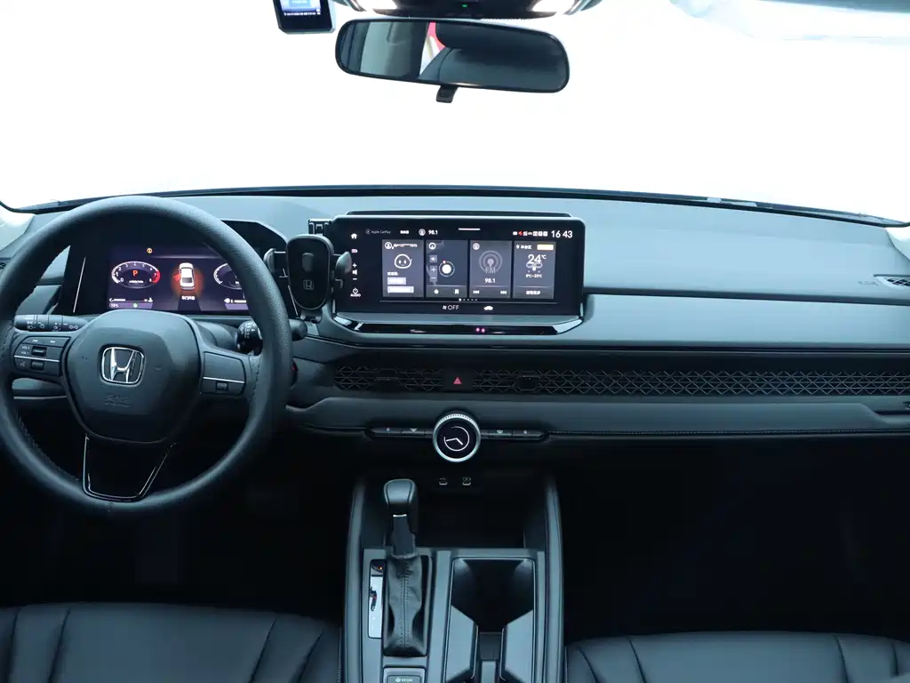 Honda Accord 2025 Sport Series 260TURBO Comfort Edition 2026 - thumbnail 16