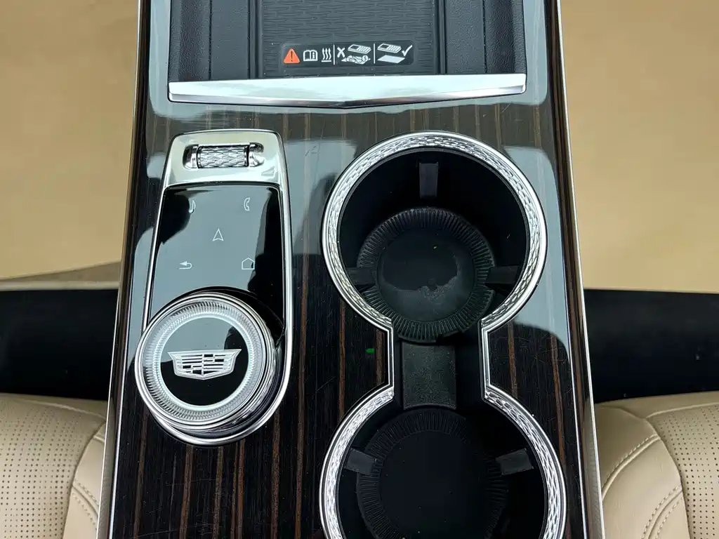 Cadillac Cadillac XT5 2025 2.0T Luxury 2025 - thumbnail 14