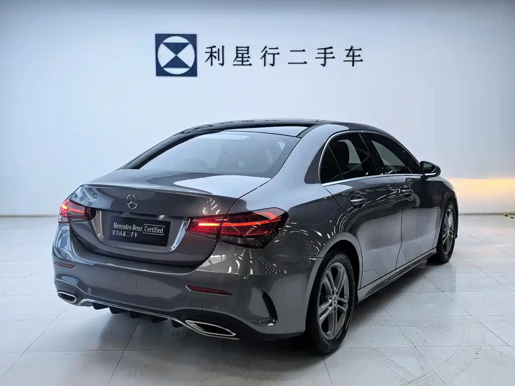 Mercedes-Benz Mercedes-Benz A-Class 2021 Model Year Facelift A 180 L Sport Sedan 2021 - thumbnail 4