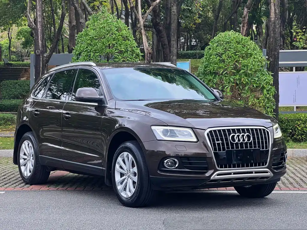 Audi Audi Q5 2013 40 TFSI Technology Package 2014 - thumbnail 3