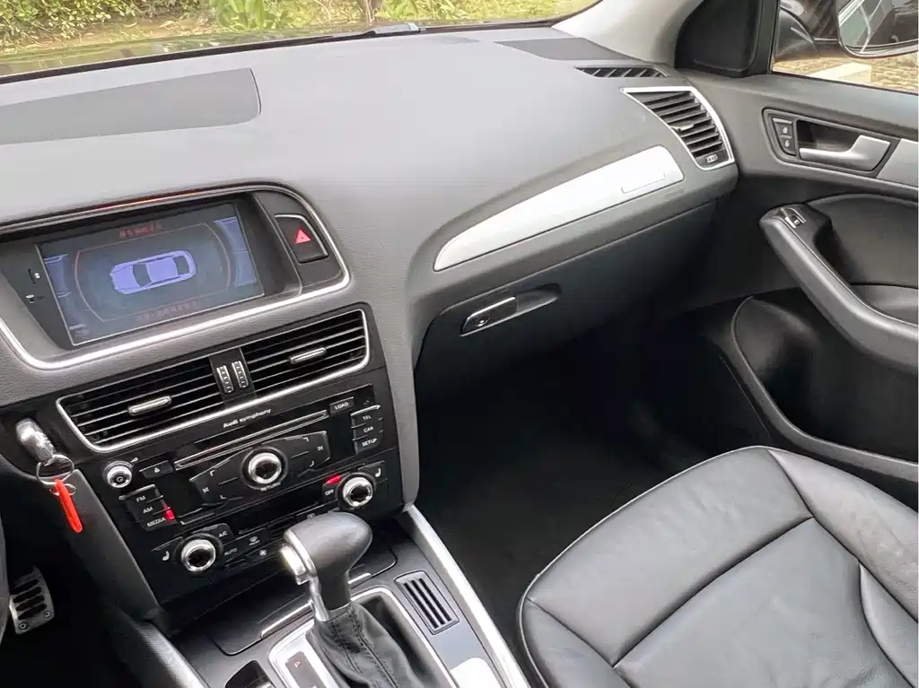 Audi Audi Q5 2013 40 TFSI Technology Package 2014 - thumbnail 9