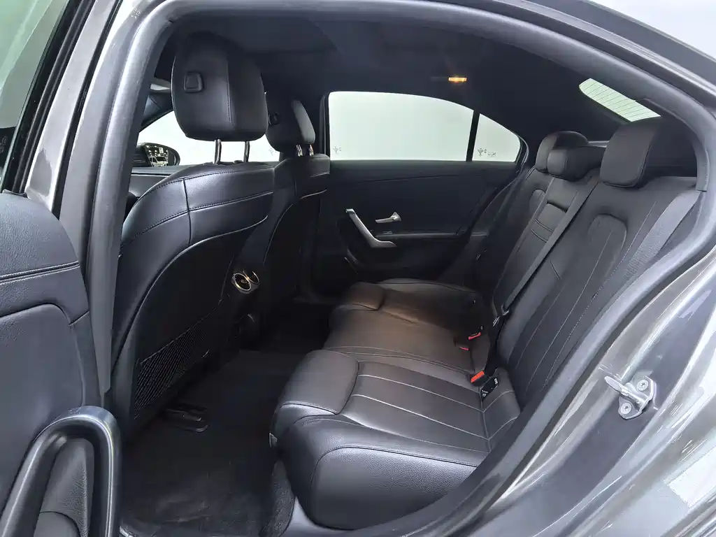 Mercedes-Benz Mercedes-Benz A-Class 2021 Model Year Facelift A 180 L Sport Sedan 2021 - thumbnail 14