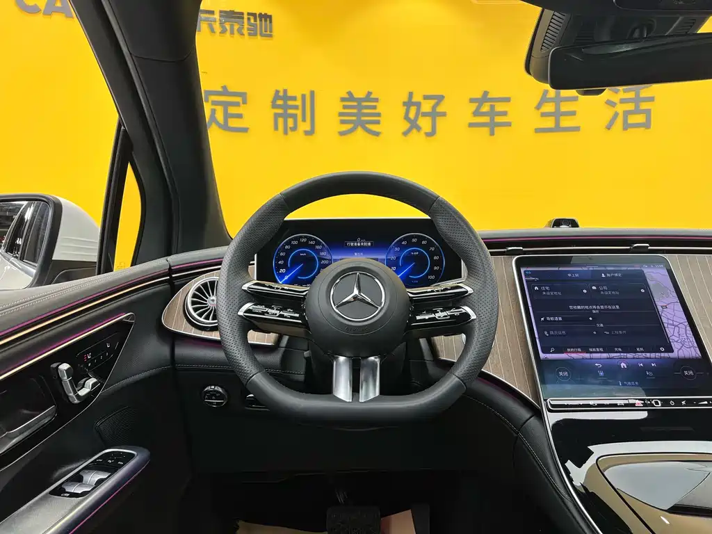 Mercedes-Benz Mercedes-Benz EQE SUV 2023 350 4MATIC Pioneer Edition 2025 - thumbnail 11
