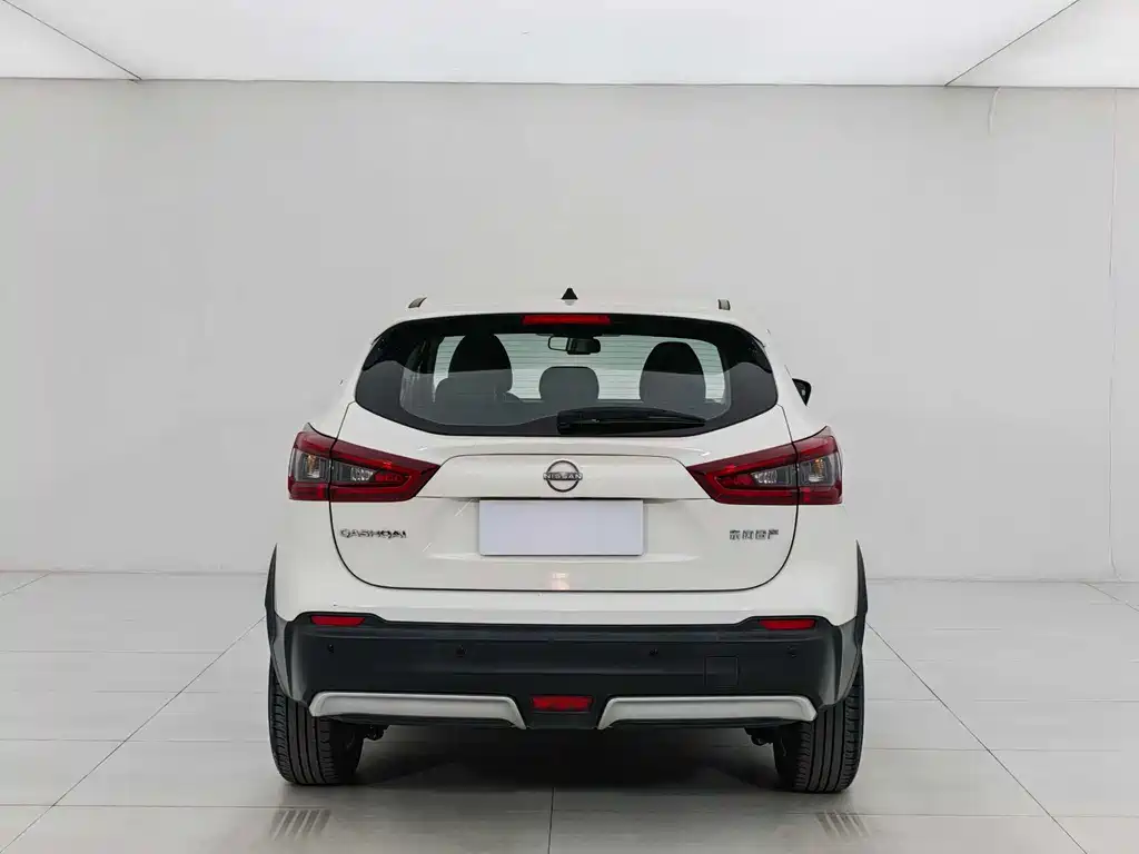 Nissan Nissan Qashqai 2023 Classic 2.0L CVT XV Comfort Edition 2024 - thumbnail 5