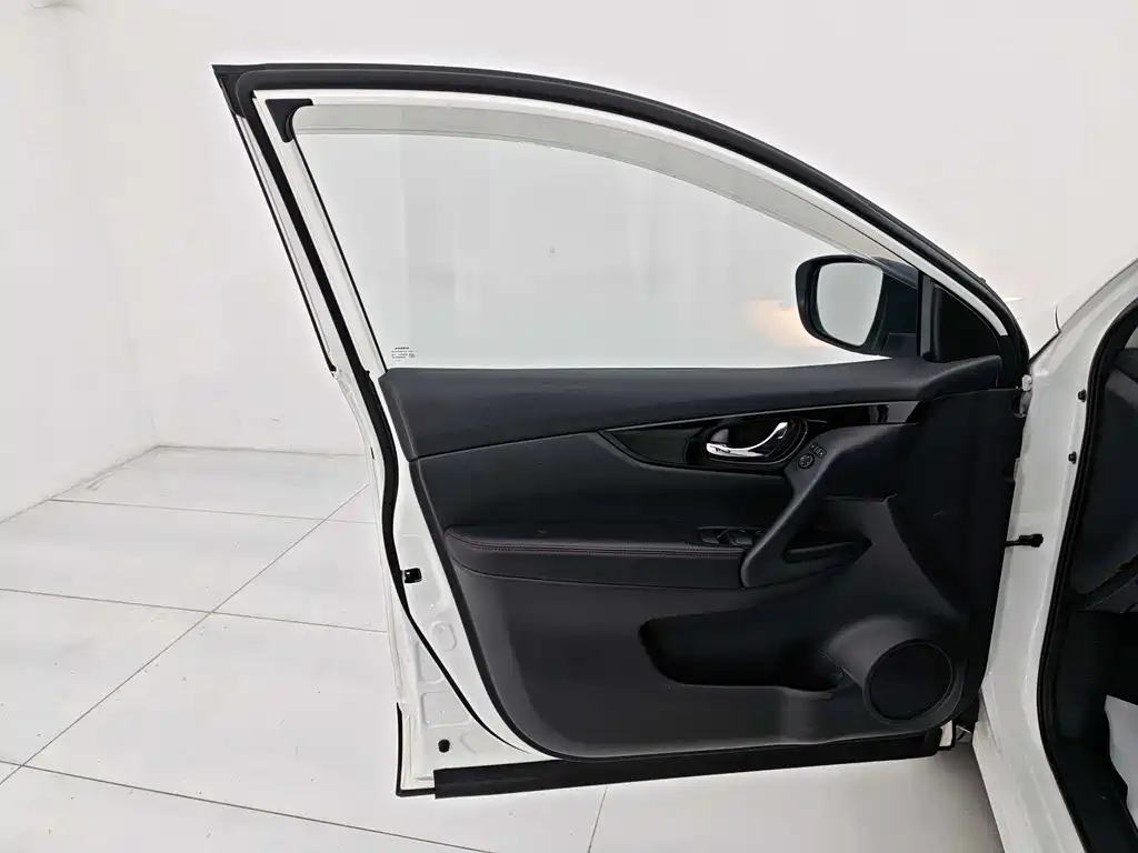 Nissan Nissan Qashqai 2023 Classic 2.0L CVT XV Comfort Edition 2024 - thumbnail 10