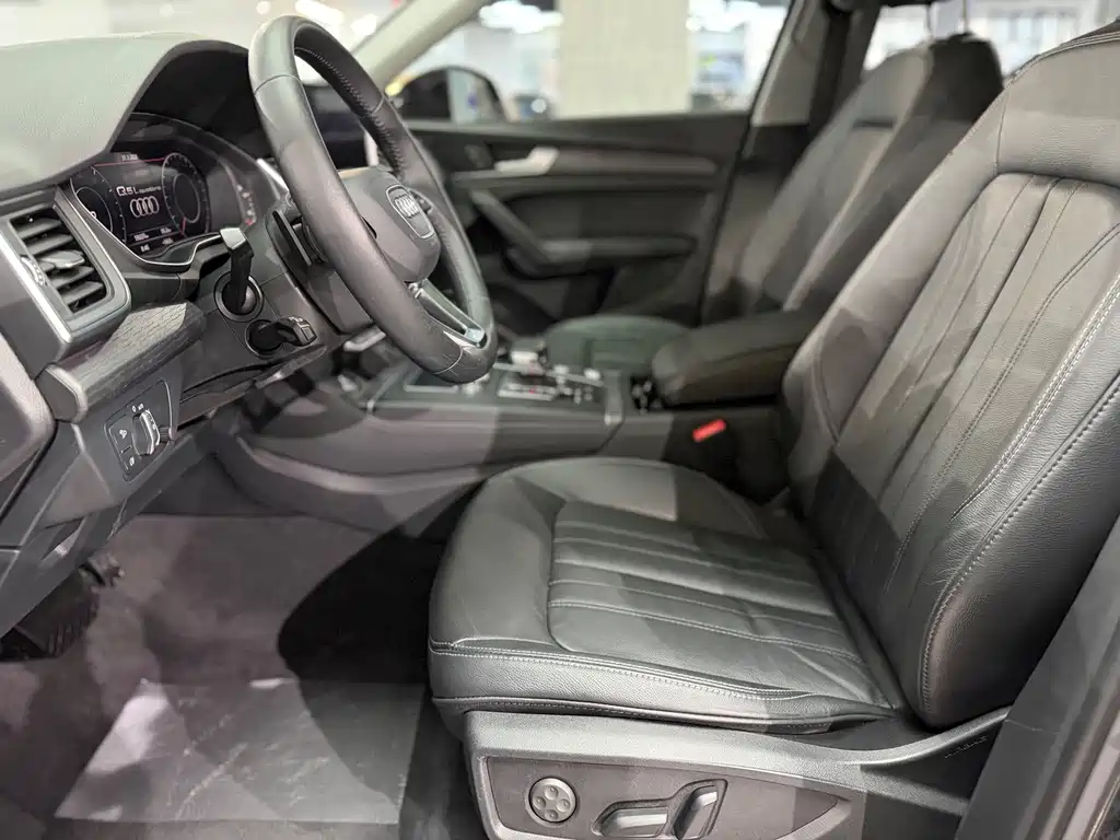 Audi Audi Q5L 2020 45 TFSI Elegant Dynamic Type 2021 - thumbnail 4